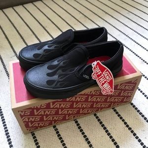 Vans kids slip on NWT